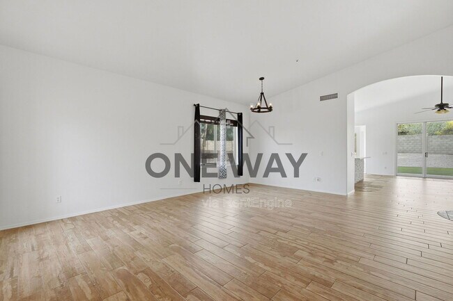 Building Photo - 15121 N 93rd Way