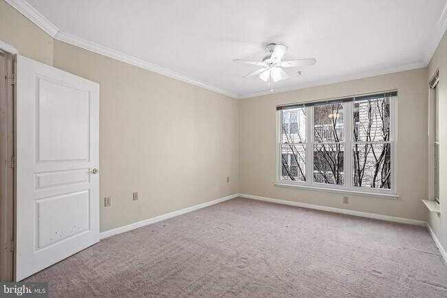 Building Photo - 2204 Westcourt Ln