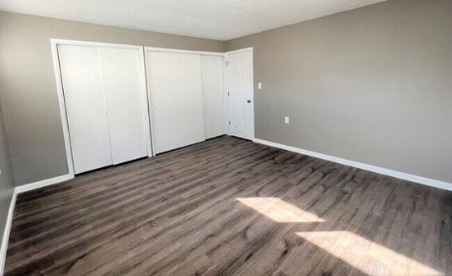 Building Photo - Schedule a Showing Today!!!