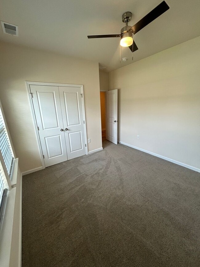 Building Photo - 198 Hampton Park Cir