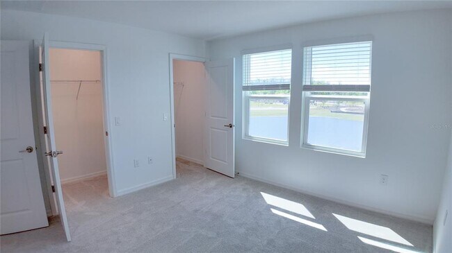 Building Photo - 3191 Skyline Lp