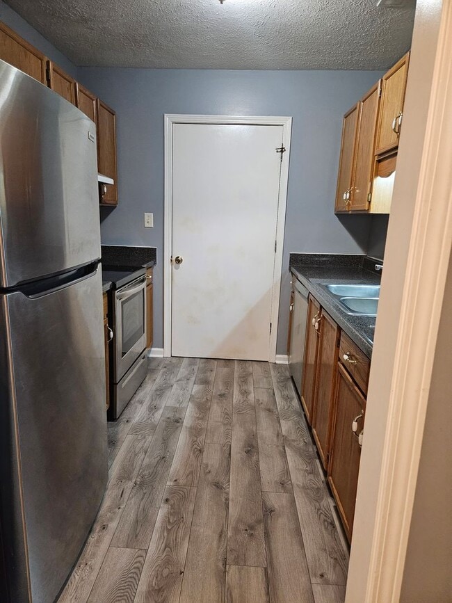 Building Photo - 1257 Parkway Pl