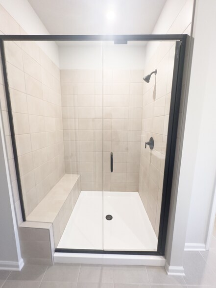 Building Photo - 5224 Kinsbridge Dr