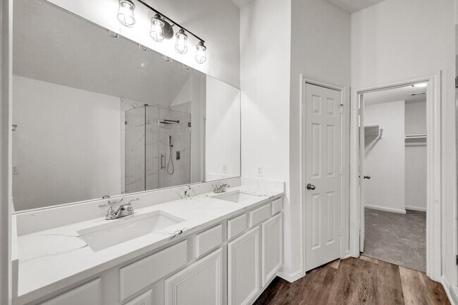Building Photo - 29717 Buffalo Canyon Dr