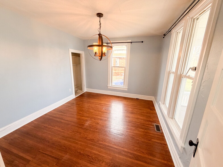 Building Photo - 78 Garfield Ave