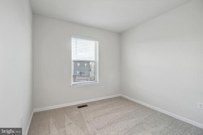 Building Photo - 406 Carroll Walk Ave