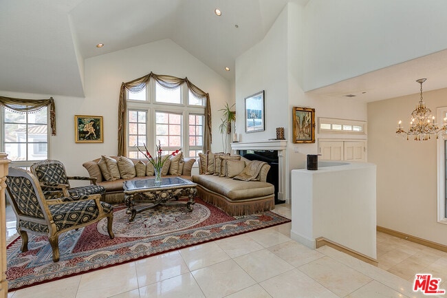 Building Photo - 2370 Brookshire Ln