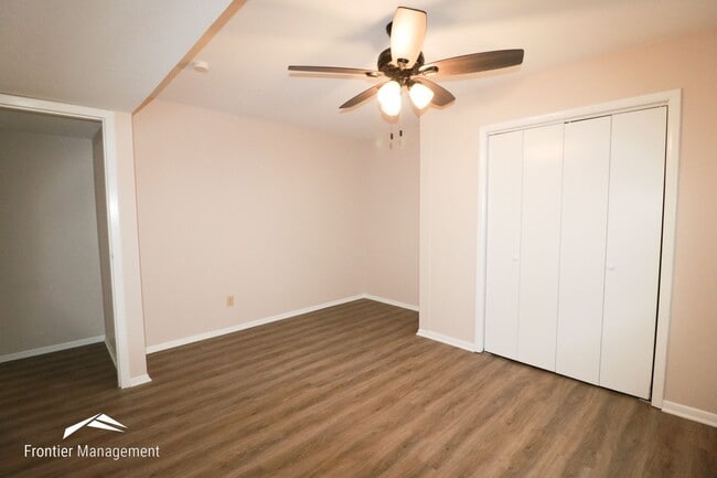 Building Photo - 1500 McCain Ln