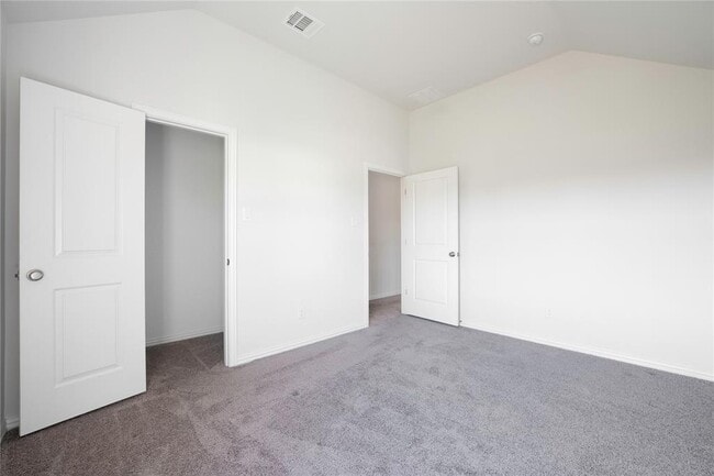 Building Photo - 2533 Milan Meadows Dr