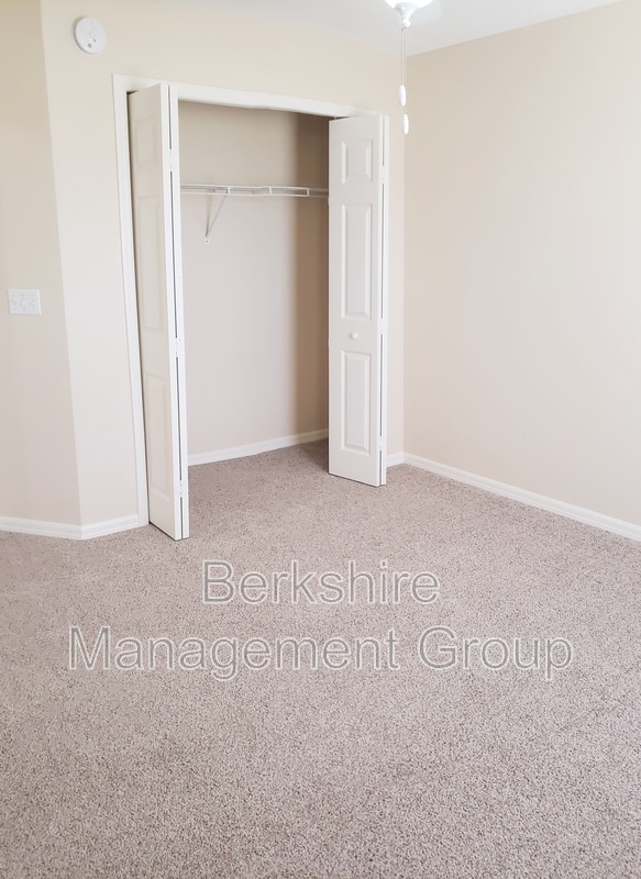 Building Photo - 1132 Brook Meadow Dr