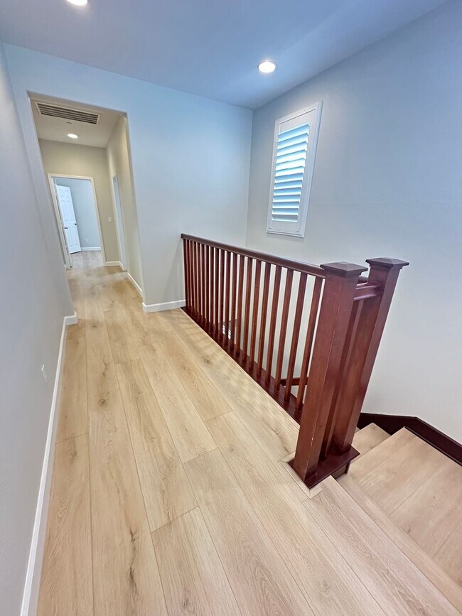 Building Photo - Beautiful Pavilion Park Home for Rent