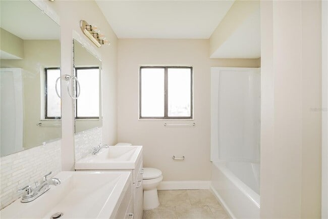 Building Photo - 6317 Boylston Way