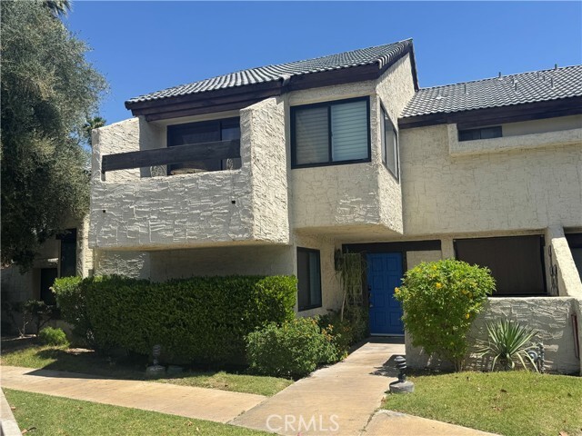 Primary Photo - 34 Pueblo Vista Dr