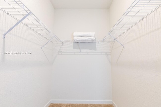 Building Photo - 1156 SW 6th Ct