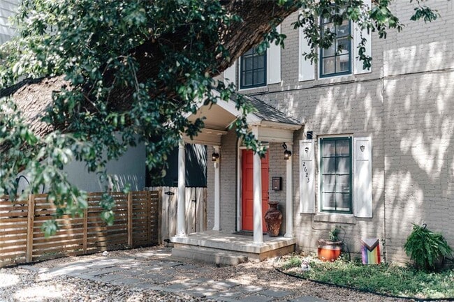 Primary Photo - 2623 Salado St