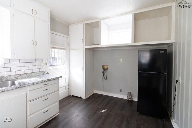 Building Photo - 2508 Marie St