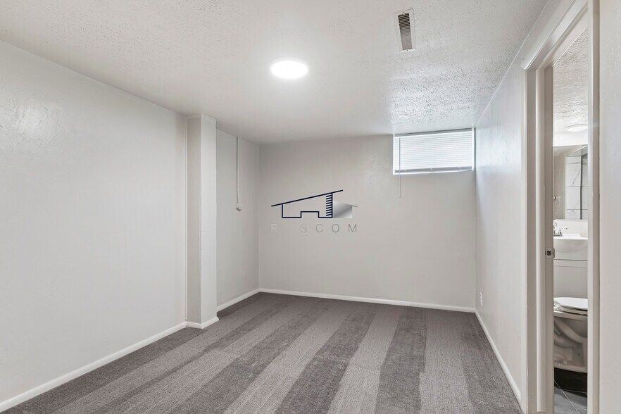 Building Photo - 138 Lynnwood Dr