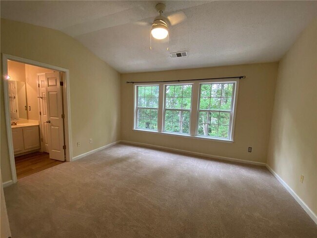 Building Photo - 1285 Kilmington Ct