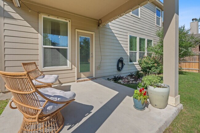 Building Photo - 476 Sheepshank Dr