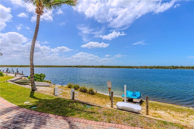 Building Photo - 12701 Mastique Beach Blvd