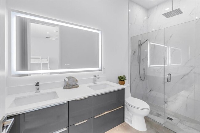 Building Photo - 2314 Floyd St