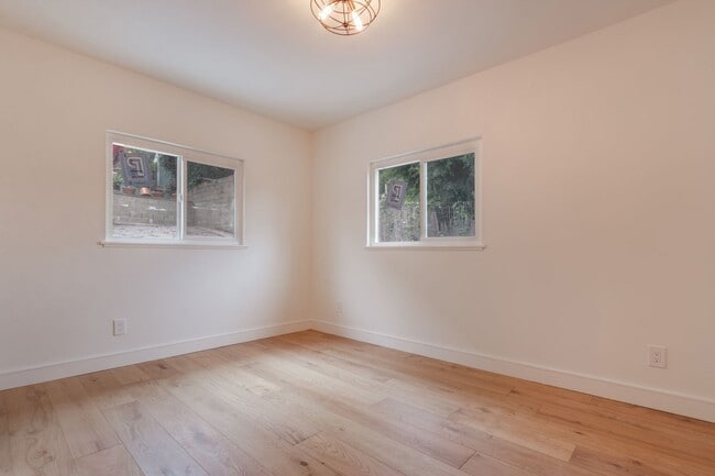 Building Photo - 2042 N Alvarado St