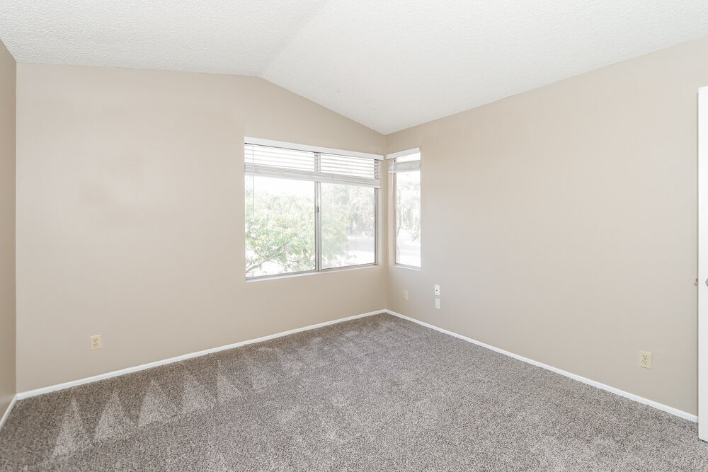 Building Photo - 109 Quiet Desert Ln