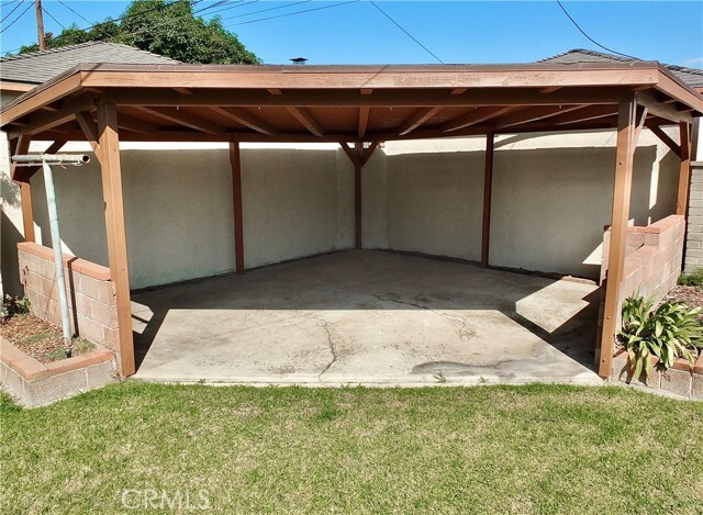 Building Photo - 5943 Greentop St