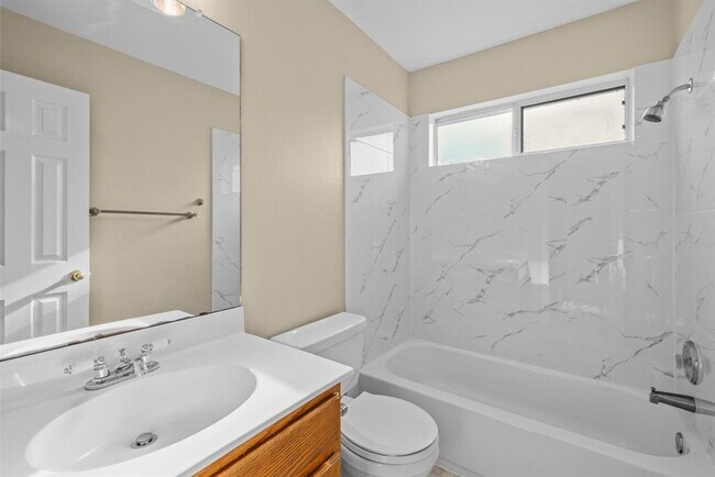 Building Photo - 1142 Stone Forest Trail