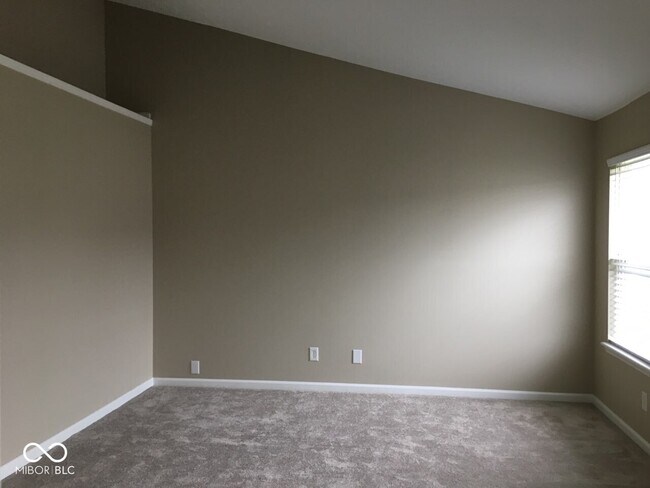 Building Photo - 8072 Birchfield Dr