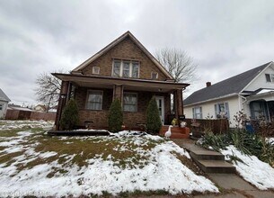 Building Photo - 3 Bed 1 Bath