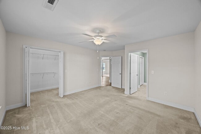 Building Photo - 408 Elsmore Dr