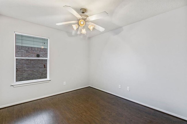 Building Photo - 21711 Debray Dr