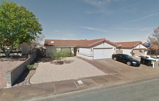 Primary Photo - 3bedroom Single-Story Home