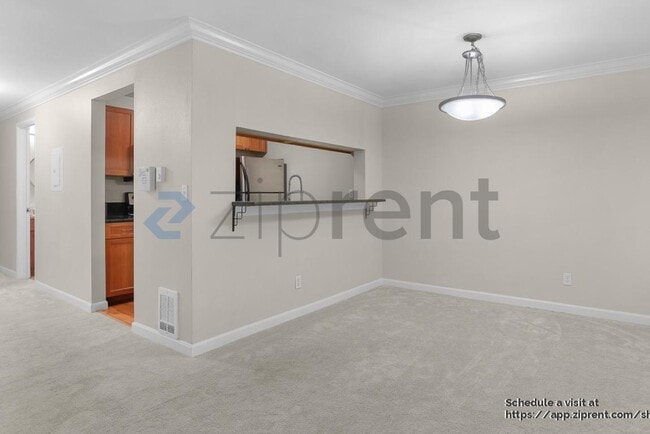 Building Photo - 10826 NE 148th Ln