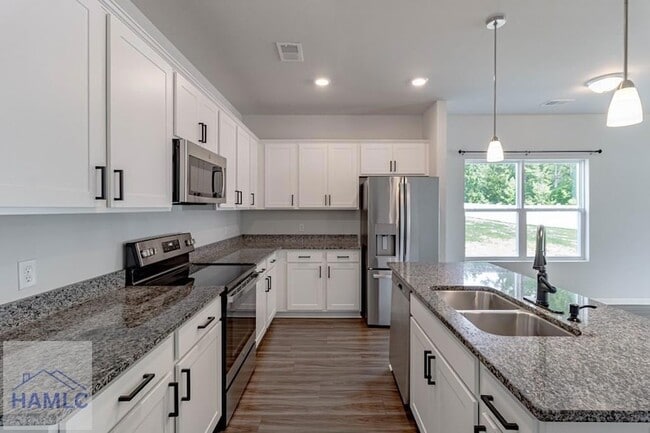 Building Photo - 147 Enclave Wy