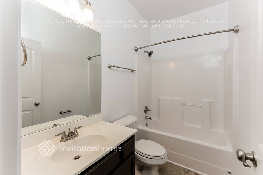 Building Photo - 5376 Apple Grove Rd NE