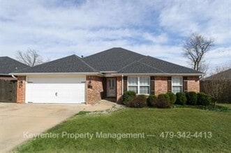 Building Photo - Perfect 3 bed/2 bath home in Centerton!