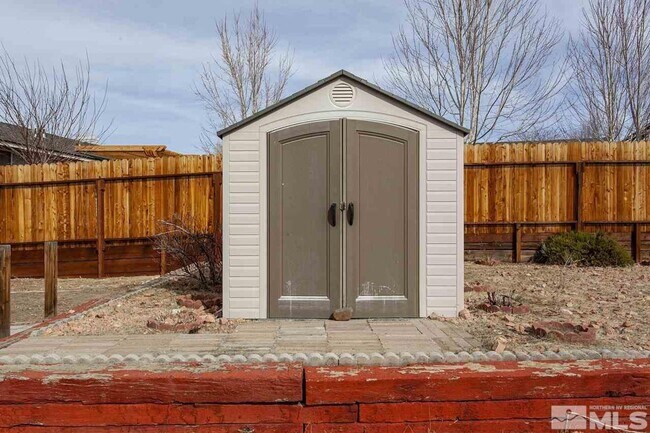 Building Photo - 3686 4th St