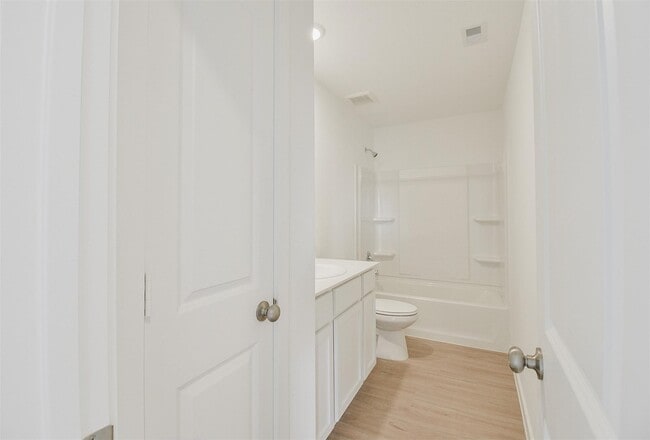 Building Photo - 18566 Cepagatti Dr