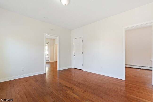 Building Photo - 66 N 15th St