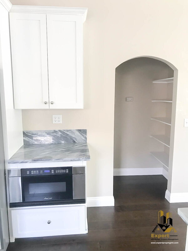 Building Photo - 3107 San Carlos Wy