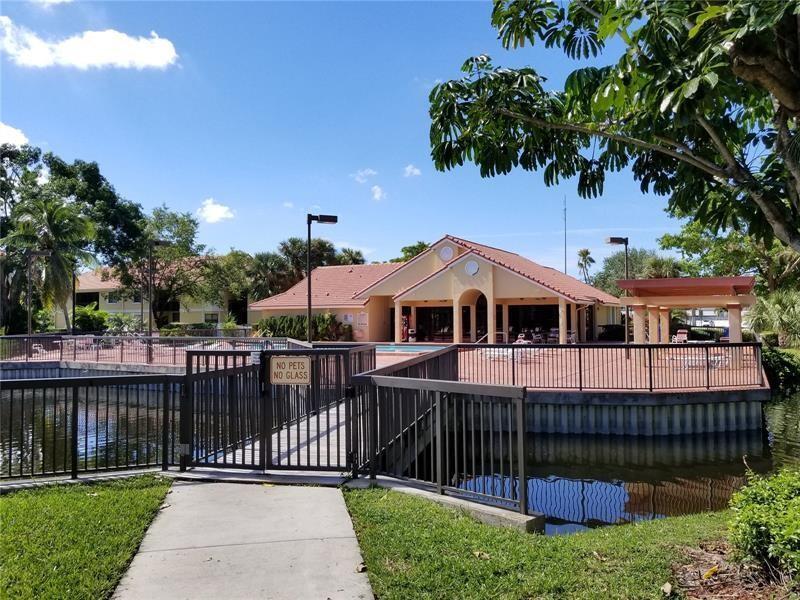 Building Photo - 5661 Riverside Dr