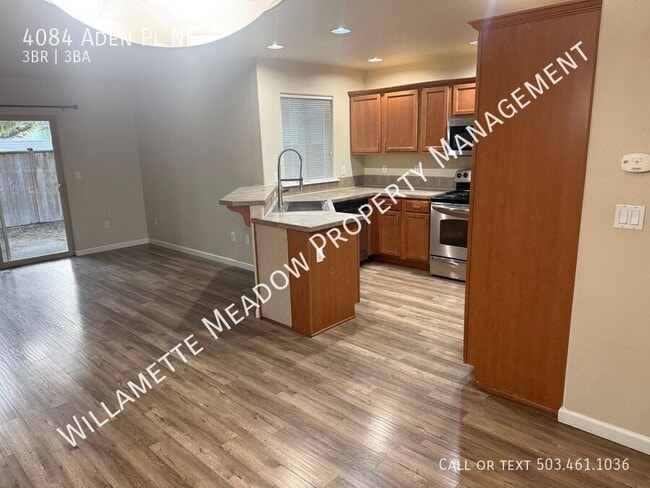 Building Photo - 4084 Aden Pl NE