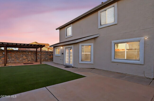 Building Photo - 14325 Pacific Point Dr