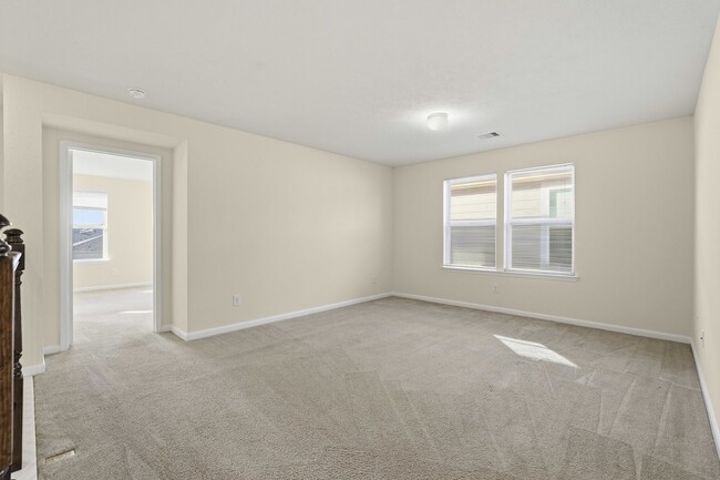 Building Photo - 13111 Mills Grove Dr