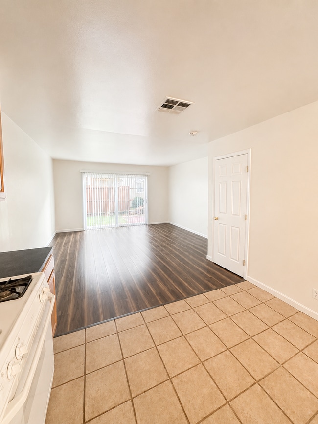 Building Photo - $1575 Moves You In - No Rent Due For August 2026    Updated interior - must see! Parking On Site ...