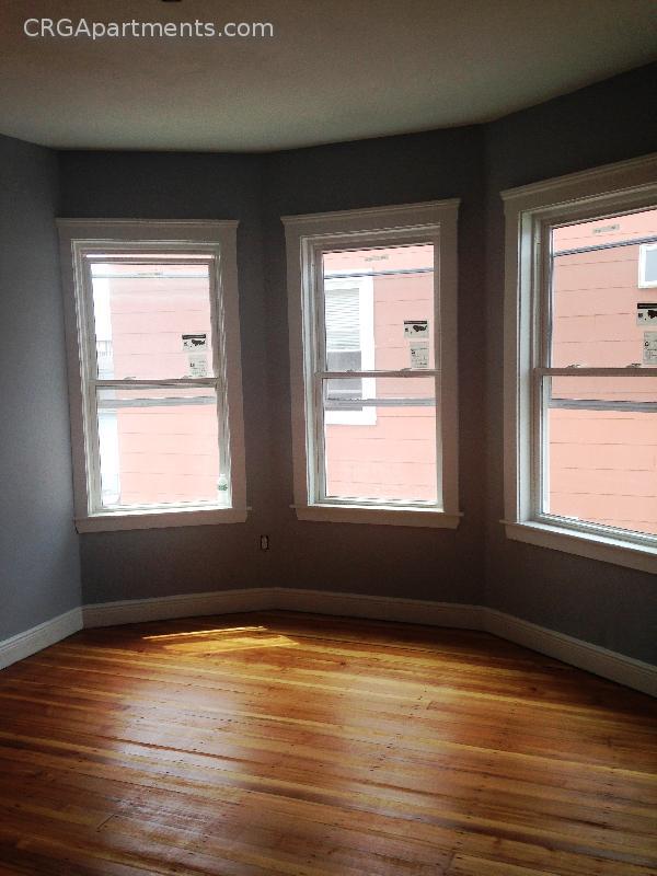 Building Photo - 377 Prospect St