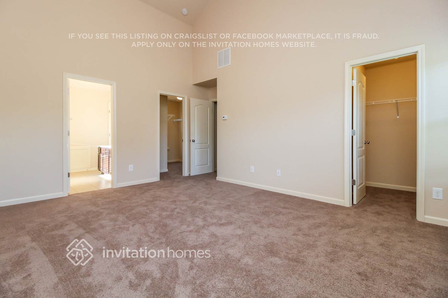 Building Photo - 3670 Brookhollow Dr