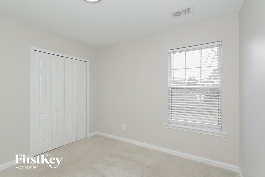 Building Photo - 7514 Lullwater Cove